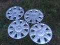 Enjoliveurs (RENAULT 15) pouces en parfait état